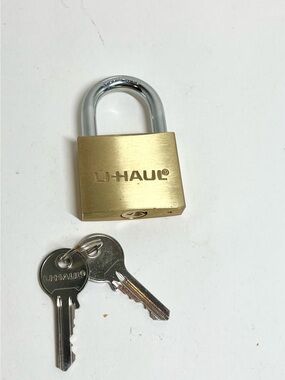 NEW (NWOT) Heavy-Duty U-Haul Brass Padlock with (2) Keys